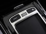 Mercedes-Benz B-klasse 200 Luxury Line | Panoramadak | Stoelverwarming | Widescreen | Dodehoekassistent |