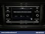 Volkswagen Crafter 2.0 TDI 141pk L3H2 L2H1 Euro6 Airco | Camera | Apple Carplay | Android Auto Parkeersensoren, Bijrijdersbank, 3000kg trekvermogen