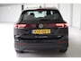 Volkswagen Tiguan 1.5 eTSI Automaat Navigatie | Trekhaak | Stoelverwarming | Lichtmetalen velgen