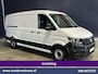 Volkswagen Crafter 2.0 TDI 141pk L3H2 L2H1 inrichting Euro6 Airco | Camera | Parkeersensoren Bijrijdersbank