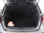 Mercedes-Benz A-klasse 180 Business Solution AMG | Night | Getint glas | Stoelverwarming | Widescreen | Sfeerverlichting |