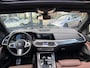 BMW X5 xDrive45e High Executive BOMVOL! | PANO | HARMAN KARDON | LASER LED | ELEK. ACHTER KLEP | ELEK. TREKHAAK | STOELVERWARMING | ELEK. MEM. SEAT | ACHTERUITRIJCAMERA | 22'' VELGEN | RIJKLAAR PRIJS + 12 MND BOVAG GARANTIE |