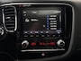 Mitsubishi Outlander 2.4 PHEV Instyle | stoelverwarming | schuifdak | trekhaak | nappa leder |