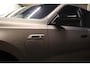 BMW 7-Serie M760e xDrive|571 pk|Skylounge|BMW Iconic Glow kristalkoplampen |Carbon & Kristal int.|Theatre Scr.|Automatic doors