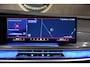 BMW 7-Serie M760e xDrive|571 pk|Skylounge|BMW Iconic Glow kristalkoplampen |Carbon & Kristal int.|Theatre Scr.|Automatic doors