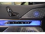 BMW 7-Serie M760e xDrive|571 pk|Skylounge|BMW Iconic Glow kristalkoplampen |Carbon & Kristal int.|Theatre Scr.|Automatic doors