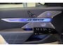BMW 7-Serie M760e xDrive|571 pk|Skylounge|BMW Iconic Glow kristalkoplampen |Carbon & Kristal int.|Theatre Scr.|Automatic doors