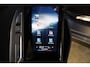 BMW 7-Serie M760e xDrive|571 pk|Skylounge|BMW Iconic Glow kristalkoplampen |Carbon & Kristal int.|Theatre Scr.|Automatic doors