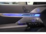 BMW 7-Serie M760e xDrive|571 pk|Skylounge|BMW Iconic Glow kristalkoplampen |Carbon & Kristal int.|Theatre Scr.|Automatic doors