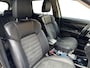 Mitsubishi Outlander 2.4 PHEV Intense Apple Carplay/Android Auto , electronic climate controle , leder , stoelverwarming , lm velgen , cruise , trekhaak .