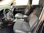 Mitsubishi Outlander 2.4 PHEV Intense Apple Carplay/Android Auto , electronic climate controle , leder , stoelverwarming , lm velgen , cruise , trekhaak .