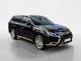 Mitsubishi Outlander 2.4 PHEV Intense Apple Carplay/Android Auto , electronic climate controle , leder , stoelverwarming , lm velgen , cruise , trekhaak .
