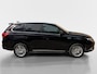 Mitsubishi Outlander 2.4 PHEV Intense Apple Carplay/Android Auto , electronic climate controle , leder , stoelverwarming , lm velgen , cruise , trekhaak .