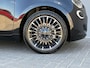 Fiat 500 La Prima 42 kWh / SOH 94% / Apple Carplay/Android Auto / Achteruitrijcamera / Adaptieve Cruise Control / Lichtmetalen Velgen 17" / Navigatie / 3-fase / Snelladen /