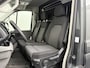 Volkswagen Crafter 2.0TDI 140PK L3H2 Exclusive Edition Imperiaal | Trekhaak | Led | Navigatie | Camera | 3-Zits | Airco | Cruise