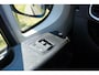 Peugeot Boxer 2.2 BlueHDi 140 L3H2 3.5t Zwaar in Topstaat |Trekhaak |FULL-LED |Groot scherm |Camera |Cruise |Navi |Carplay |Android auto |EURO6 |1e eigenaar |3500 KG |Metallic