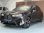 BMW iX XDrive50 Business Edition Plus 112 kWh / Panoramadak / Full map navigatie / Cruise control / Camera / Stoelverwarming