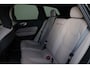 Volvo XC60 T6 Recharge AWD Plus Bright - Luchtvering - IntelliSafe Assist & Surround - Harman/Kardon audio - Adaptieve LED koplampen - Parkeercamera achter - Verwarmde voorstoelen, stuur & achterbank - Parkeersensoren voor & achter - Elektr. bedienb. voorstoelen met geheugen - Inklapbare trekhaak - 22' LMV