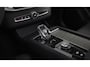 Volvo XC90 T8 406PK Automaat AWD Ultra Bright Executive Bowers & Wilkins / Luchtvering / Stoelventilatie / Head Up Display / 360 Camera / Massagestoelen / Elektrisch bedienbare stoelen met geheugen / Nappaleder /