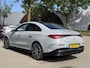 Mercedes-Benz CLA 250+ Launch Edition 85.5 kWh AMG| NIEUW MODEL| 11.000KM!| ELEKTRISCHE STOELEN| CAMERA| DODE HOEK| FABRIEKSGARANTIE MERCEDES| ORIGINEEL NEDERLANDS NAP| ALPINE GRIJS| 19 INCH VELGEN|