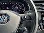 Volkswagen Tiguan 1.5 TSI Highline Business R - schuif/kanteldak - leer - elec. stoel