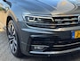 Volkswagen Tiguan 1.5 TSI Highline Business R - schuif/kanteldak - leer - elec. stoel