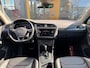 Volkswagen Tiguan 1.5 TSI Highline Business R - schuif/kanteldak - leer - elec. stoel