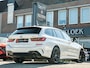 BMW 3-Serie Touring 320e xDrive M-Sport PANO 19 INCH CAMERA SHADOW LINE APPLE CARPLAY