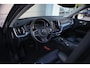 Volvo XC60 2.0 B5 Business Pro | Pano | H&K | Achteruitrijcamera |