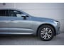 Volvo XC60 2.0 B5 Business Pro | Pano | H&K | Achteruitrijcamera |