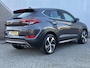 Hyundai Tucson 1.6 T-GDi Premium / Lederen Bekleding / Stoelventilatie voor / Stoelverwarming voor + achter / Stuurwielverwarming / Achteruitrijcamera / Parkeersensoren Voor + Achter /