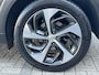 Hyundai Tucson 1.6 T-GDi Premium / Lederen Bekleding / Stoelventilatie voor / Stoelverwarming voor + achter / Stuurwielverwarming / Achteruitrijcamera / Parkeersensoren Voor + Achter /