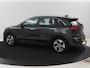 Kia Niro EV e-Niro ComfortLine 64 kWh | SOH 93,9% | Half leder | Adaptive cruise | Carplay | Navigatie | Bluetooth | Camera | Climate control | Park assist | Trekhaak