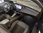 Peugeot e-308 GT EV 58kWh 156pk | SCHUIF/KANTELDAK | STOELMASSAGE | 360° CAMERA | NAVI | APPLE CARPLAY / ANDROID AUTO | AGR-STOEL | ALCANTARA |