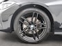 BMW 3-Serie 320i Executive Edition | Half leder | Cruise control | Navigatie | Bluetooth | Carplay | Park assist | Interieurverlichting | Virtueel dashboard | Climate control | Full LED | 18" velgen