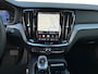 Volvo V60 2.0 T6 Plug-in hybrid AWD Plus Dark | Harman/Kardon | Panoramadak | Zwarte logo's