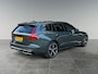 Volvo V60 2.0 T6 Plug-in hybrid AWD Plus Dark | Harman/Kardon | Panoramadak | Zwarte logo's