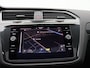 Volkswagen Tiguan 1.4 TSI eHybrid R-Line Business 245PK DSG Panoramadak, Trekhaak, Leder, Matrix LED-Verlichting, Leder, 19" LM Velgen, Memorystoelen, Side Assist, Stoel-Stuurverwarming, 360gr. Camera