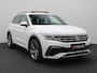 Volkswagen Tiguan 1.4 TSI eHybrid R-Line Business 245PK DSG Panoramadak, Trekhaak, Leder, Matrix LED-Verlichting, Leder, 19" LM Velgen, Memorystoelen, Side Assist, Stoel-Stuurverwarming, 360gr. Camera