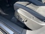 Volvo XC40 T4 Plug-in hybrid Ultimate Dark | Panoramadak | Trekhaak | Harman / Kardon | Power Seats |