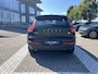 Volvo XC40 T4 Plug-in hybrid Ultimate Dark | Panoramadak | Trekhaak | Harman / Kardon | Power Seats |