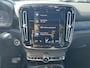 Volvo XC40 T4 Plug-in hybrid Ultimate Dark | Panoramadak | Trekhaak | Harman / Kardon | Power Seats |