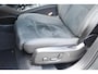 Volvo XC40 B4 211PK Automaat Plus Dark / Adaptive Cruise control / Extra getint glas / Harman Kardon / Elektrisch verstelbare stoelen met geheugen / Stoel- en stuurverwarming / Elektrisch panorama schuifdak / Trekhaak