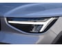 Volvo XC40 B4 211PK Automaat Plus Dark / Adaptive Cruise control / Extra getint glas / Harman Kardon / Elektrisch verstelbare stoelen met geheugen / Stoel- en stuurverwarming / Trekhaak