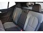 Volvo XC40 B4 211PK Automaat Plus Dark / Adaptive Cruise control / Extra getint glas / Harman Kardon / Elektrisch verstelbare stoelen met geheugen / Stoel- en stuurverwarming / Trekhaak