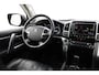Toyota Land Cruiser 4.5 V8 D-4D Executive High Roof Window Van | Panoramadak | Trekhaak | Leder | JBL | BearLock | Navigatie | Stoelventilatie | Stoel-/stuurverwarming | Houtinleg | Treeplanken | 20 inch