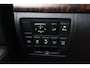 Toyota Land Cruiser 4.5 V8 D-4D Executive High Roof Window Van | Panoramadak | Trekhaak | Leder | JBL | BearLock | Navigatie | Stoelventilatie | Stoel-/stuurverwarming | Houtinleg | Treeplanken | 20 inch