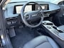 Kia EV6 Edition 77.4 kWh / SOH 100% / Fabrieksgarantie tot 18-06-2032 / 1.600 kg trekgewicht / Android Auto & Apple Carplay / Navigatie / Cruise Control Adaptief / Climate Control / DAB / Draadloze Telefoonlader / Camera / Parkeerassistent / 19" Lichtmetalen Wielen / Keyless entry & start /