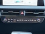 Kia EV6 Edition 77.4 kWh / SOH 100% / Fabrieksgarantie tot 18-06-2032 / 1.600 kg trekgewicht / Android Auto & Apple Carplay / Navigatie / Cruise Control Adaptief / Climate Control / DAB / Draadloze Telefoonlader / Camera / Parkeerassistent / 19" Lichtmetalen Wielen / Keyless entry & start /