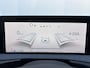 Kia EV6 Edition 77.4 kWh / SOH 100% / Fabrieksgarantie tot 18-06-2032 / 1.600 kg trekgewicht / Android Auto & Apple Carplay / Navigatie / Cruise Control Adaptief / Climate Control / DAB / Draadloze Telefoonlader / Camera / Parkeerassistent / 19" Lichtmetalen Wielen / Keyless entry & start /